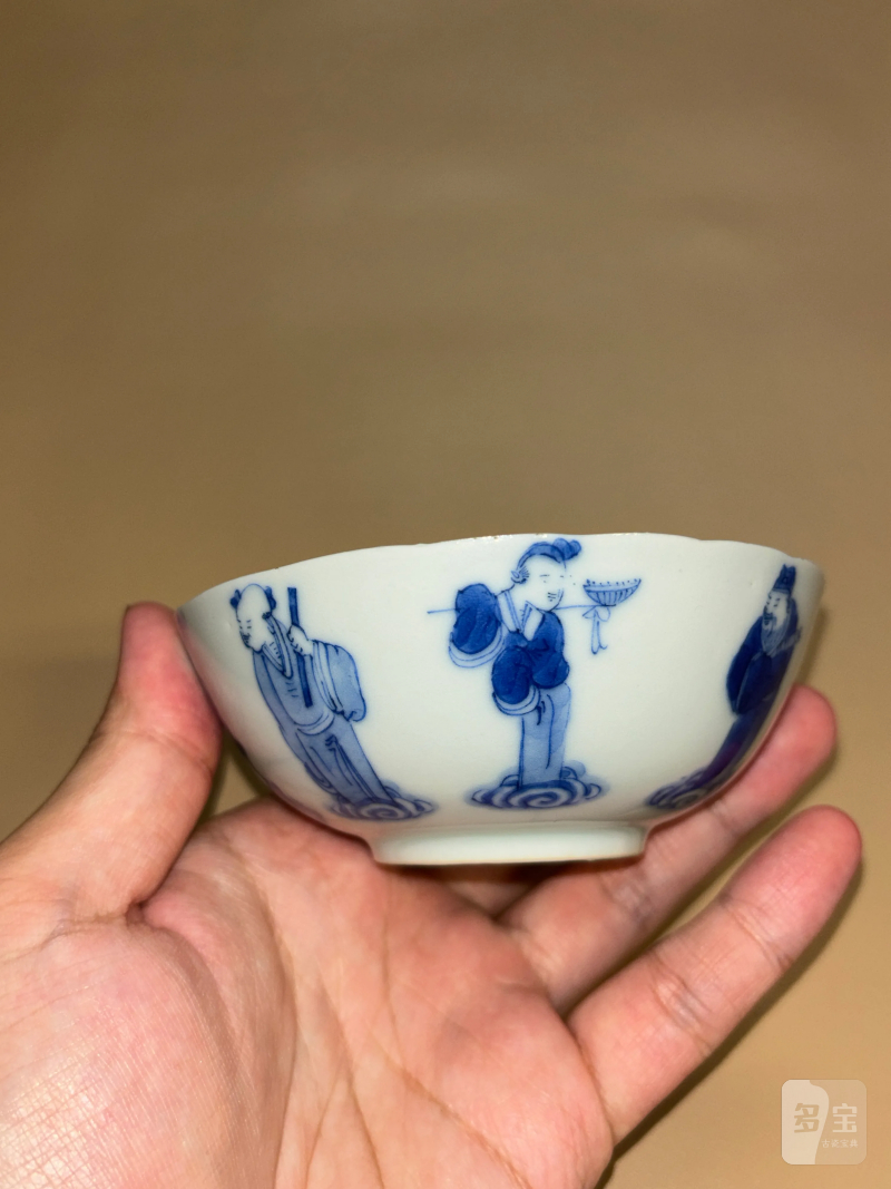 清中期 青花八仙人物图花口杯 - 图5